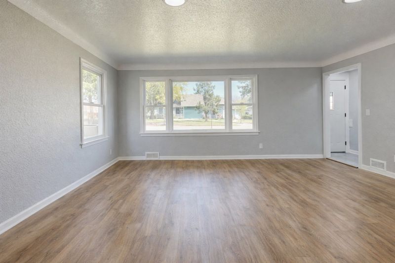Premier Home Pros Vinyl Tile Flooring Estimate